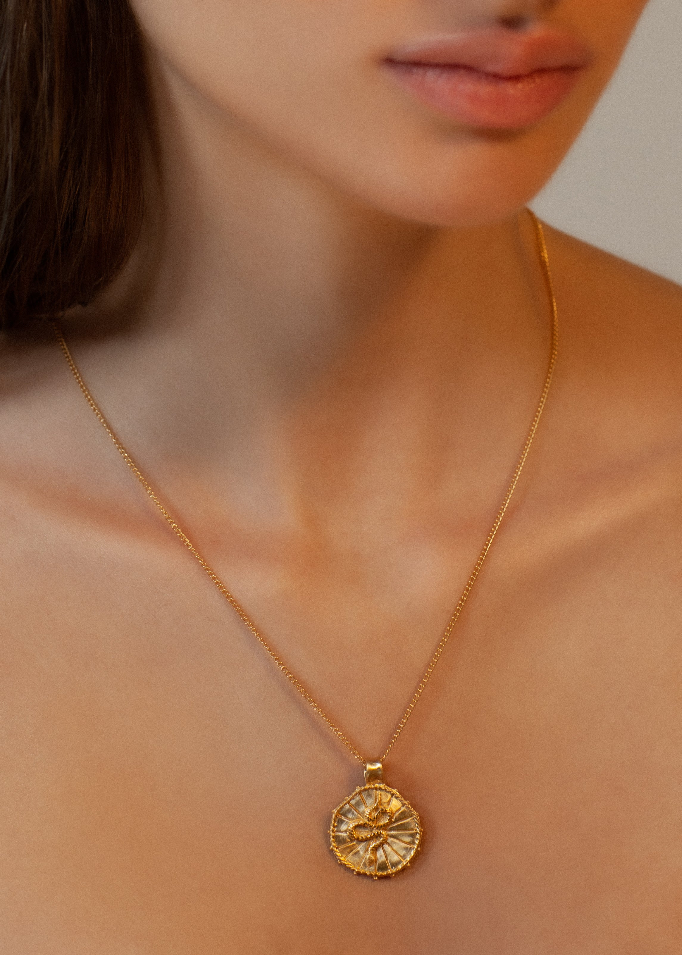 Serpente Pendant
